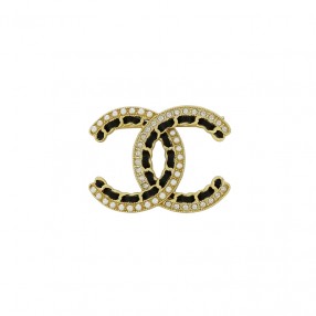 Broche Chanel Double C