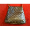 Sac Louis Vuitton Musette en toile monogram