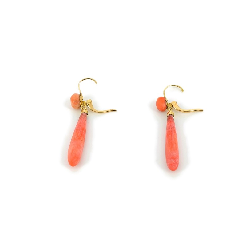 Boucles d'oreilles tissées corail rouge et or jaune 18k