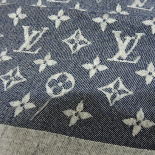 louis vuitton chale monogram